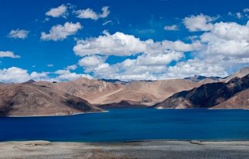Experience 8 Days 7 Nights Pangong Trip Package