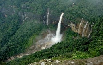 Magical 4 Days 3 Nights Shillong Tour Package