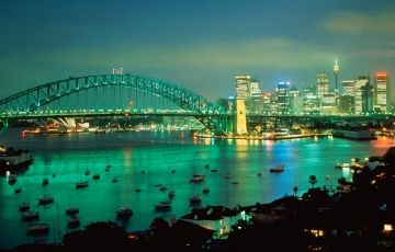 Amazing 14 Days 13 Nights Melbourne, Gold Coast, Hamilton Island with Sydney Vacation Package