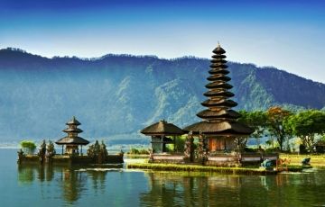 Amazing 6 Days 5 Nights Kuala lumpur, Bali and Indonesia Holiday Package