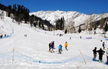 Amazing 5 Days 4 Nights Manali Vacation Package