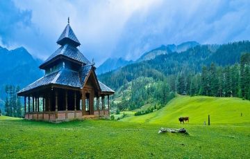 Amazing 5 Days 4 Nights Manali Vacation Package
