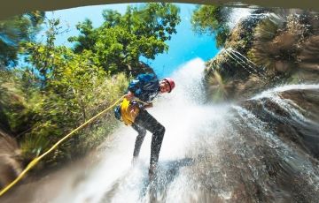 Beautiful 5 Days 4 Nights Kathmandu, Nagarkot, Bhaktapur with Bungee Jump Holiday Package