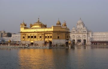 Beautiful 6 Days 5 Nights Amritsar and Dalhousie Vacation Package