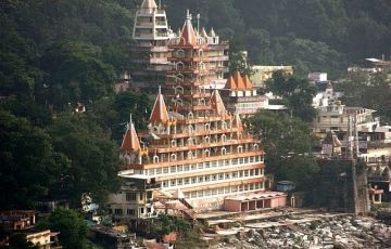 Pleasurable 2 Days Rishikesh Vacation Package by HelloTravel In-House Experts