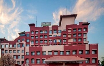 Beautiful Kathmandu Tour Package for 2 Days 1 Night Beautiful Kathmandu Tour Package for 2 Days 1 Night