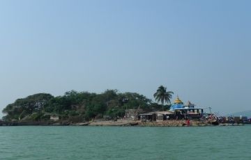 Best 4 Days 3 Nights Konark with Chilika Lake Holiday Package