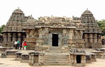 Family Getaway 5 Days 4 Nights Horanadu, Murdeshwar, Kollur and Belur Trip Package