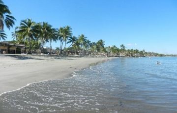 Magical 5 Days 4 Nights Nadi and Mana Island Vacation Package