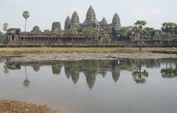 Amazing 9 Days 8 Nights Siem Reap, Ho Chi Minh City and Hanoi Vacation Package