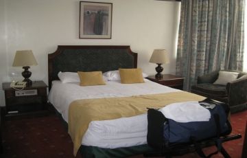 Experience Kenya Tour Package for 4 Days 3 Nights