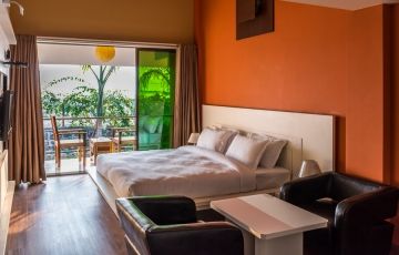 Ecstatic Maharashtra Tour Package for 2 Days 1 Night