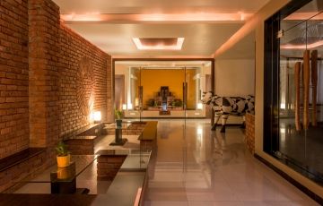 Ecstatic Maharashtra Tour Package for 2 Days 1 Night