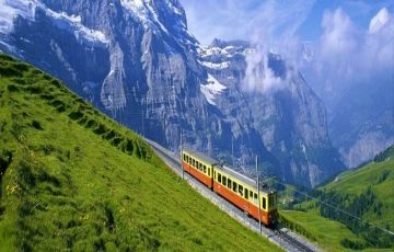 Family Getaway 7 Days 6 Nights Pathankot, Dharamshala with Manali Trip Package