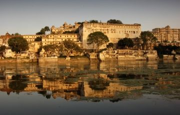 Best 5 Days 4 Nights Mount Abu Tour Package