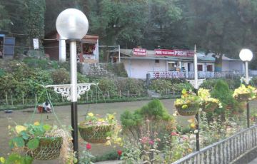 Mussoorie, Rishikesh and Corbett Tour Package