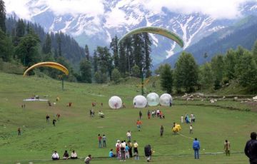 Beautiful 6 Days 5 Nights Delhi with Manali Trip Package