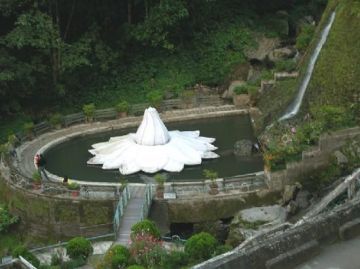 Beautiful 7 Days 6 Nights Gangtok, Lachung and Darjeeling Holiday Package