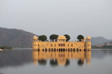 Heart-warming 11 Days 10 Nights Delhi, Jaipur, Agra and Kathmandu Trip Package