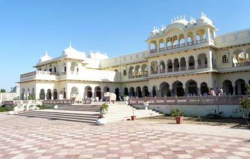 Best 21 Days 20 Nights Kanha Trip Package