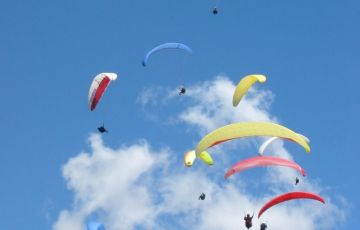 Paragliding Tour