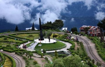Pleasurable 4 Days 3 Nights Darjeeling Holiday Package