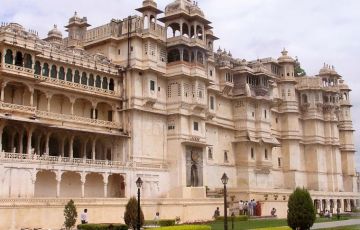 Pleasurable 13 Days 12 Nights Delhi, Jaisalmer, Jodhpur, Udaipur, Jaipur with Agra Trip Package