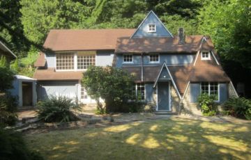 Experience 16 Days 15 Nights Delhi, Corbett, Jaipur, Ranthambhor, Bharatpur, Agra, Fatehpur Sikri, Khajuraho and Bandhavgarh Holiday Package