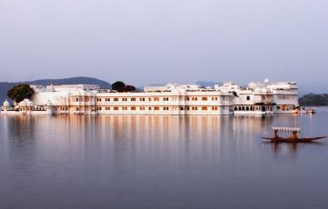 Ecstatic 16 Days 15 Nights Ranthambhore Holiday Package