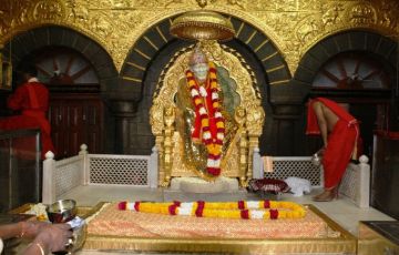Heart-warming Shirdi Tour Package for 3 Days 2 Nights