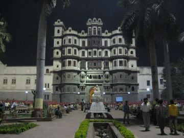 Pleasurable 3 Days 2 Nights I ndore Tour Package