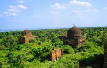 Pleasurable 3 Days 2 Nights I ndore Tour Package