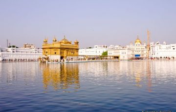 Family Getaway Fatehpur Sikri Tour Package for 7 Days 6 Nights