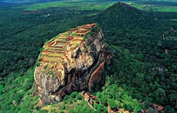 Experience 4 Days 3 Nights Pinnawala, Kandy with Colombo Trip Package