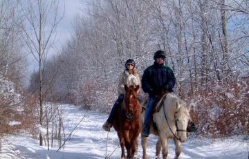 Experience 6 Days 5 Nights Delhi, Srinagar, Gulmarg, Sonmarg, Pahalgam with Srinagar Vacation Package