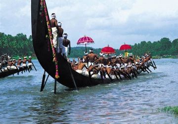 Amazing 4 Days 3 Nights Cochin, Kumarakom and Alleppey Vacation Package