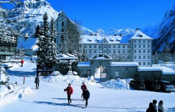 Memorable 7 Days 6 Nights Zurich Vacation Package