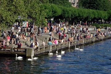 Pleasurable 4 Days 3 Nights Zurich and Interlaken Vacation Package