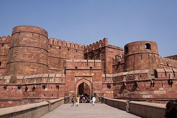 Heart-warming 4 Days 3 Nights Delhi and Agra Trip Package
