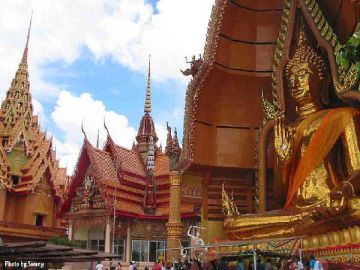 Amazing 5 Days 4 Nights Bangkok with Pattaya Holiday Package