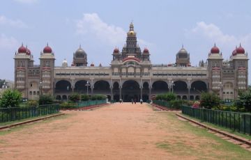 Experience 7 Days 6 Nights Bangalore, Mysore, Ooty, Coimbatore with Kodai Vacation Package