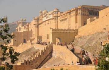 Family Getaway Jaipur Tour Package for 8 Days 7 Nights