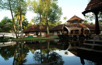 Memorable 5 Days 4 Nights Cochin Vacation Package