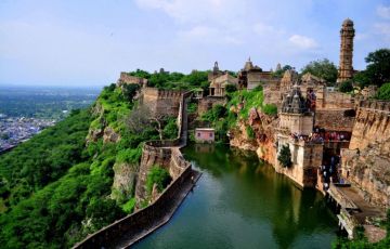 Ecstatic 3 Days 2 Nights Chittorgarh with Udaipur Vacation Package