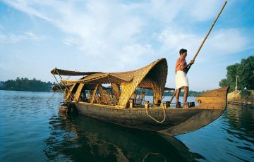 Amazing Kumarakom Tour Package for 15 Days 14 Nights