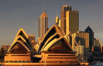 Pleasurable 9 Days 8 Nights Sydney, Melbourne with Gold Coast Trip Package