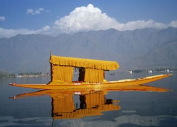 Amazing 7 Days 6 Nights Srinagar Vacation Package