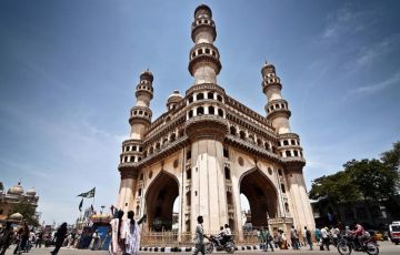Experience 4 Days 3 Nights Hyderabad with Ramoji Vacation Package