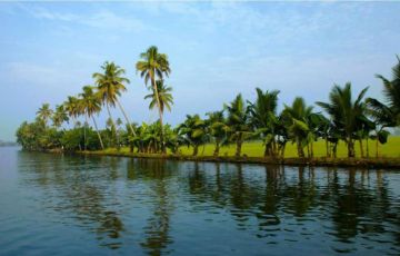 Heart-warming 5 Days 4 Nights Kumarakom Holiday Package