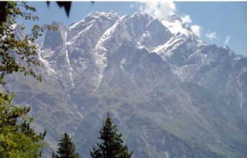 Pleasurable Parwanoo Tour Package for 11 Days 10 Nights